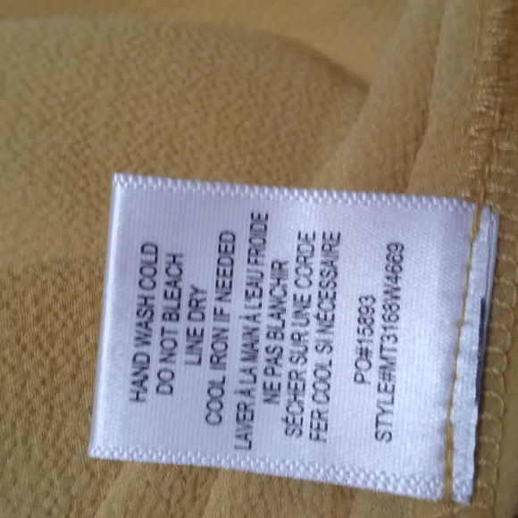 Oversized Women's Yellow High/Low Blouse - Picture 9 of 10